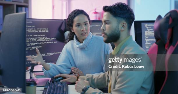 Computer Programming Frustration Image Frustrated Female Computer Programmer Photos and Premium High Res ...