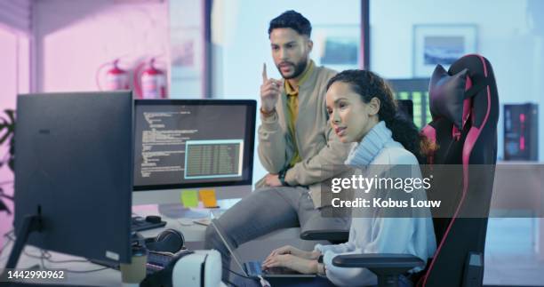 Computer Engineer Visual 93 Data Engineer Visual Stock Photos, High-Res Pictures, and Images ...