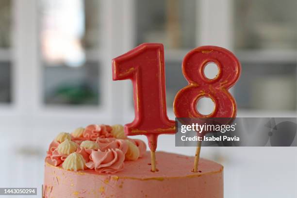 18th birthday - 18th birthday stock pictures, royalty-free photos & images