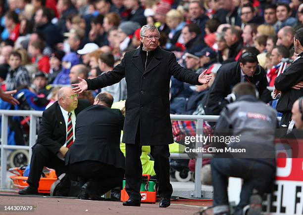 Sir Alex Ferguson of Manchester United expresses himself during the Barclays Premier League match between Sunderland and Manchester United at Stadium...