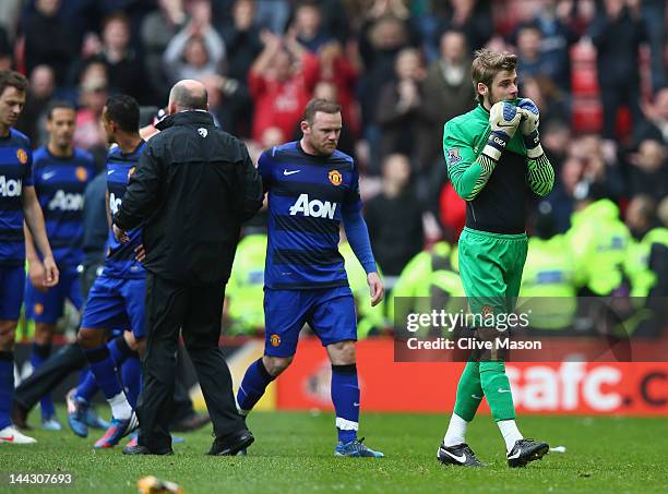 David De Gea and Wayne Rooney of Manchester United leave the field after the Barclays Premier League match between Sunderland and Manchester United...