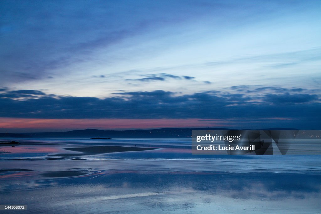 Frozen light at sunset