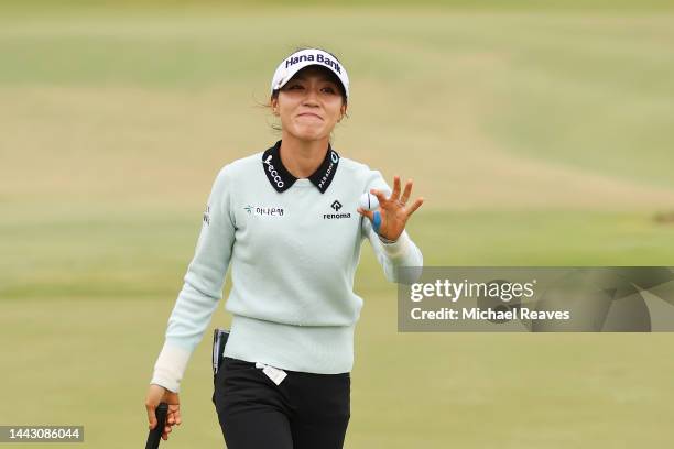 Lydia Ko of New Zealand celebrates on the 18th green after winning the 2022 CME Group Tour Championship at Tiburon Golf Club on November 20, 2022 in...