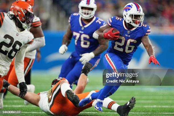 Devin Singletary of the Buffalo Bills runs the ball during the fourth quarter against the Cleveland Browns at Ford Field on November 20, 2022 in...