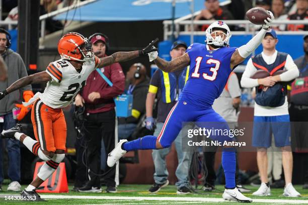 Gabe Davis of the Buffalo Bills attempts to catch a pass while Denzel Ward of the Cleveland Browns defends during the fourth quarter at Ford Field on...