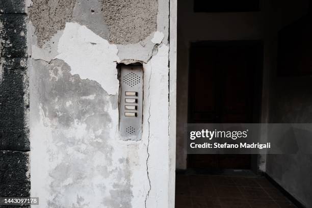 old wall intercom with buttons - intercom stock pictures, royalty-free photos & images