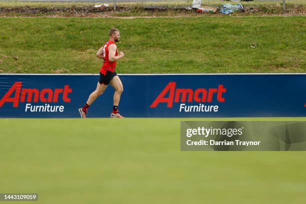 Jake Stringer of Essendon runs laps during an Essendon Bombers AFL training session at The Hangar on November 21, 2022 in Melbourne, Australia.