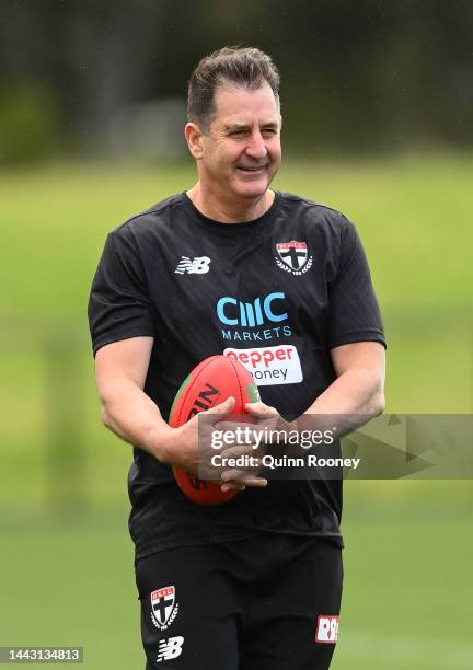 Ross Lyon the coach of the Saints looks on during a St Kilda Saints AFL training session at RSEA Park on November 21, 2022 in Melbourne, Australia.