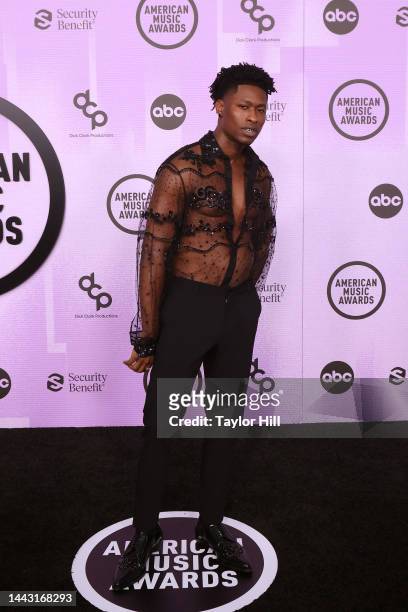 Lucky Daye attends the 2022 American Music Awards at Microsoft Theater on November 20, 2022 in Los Angeles, California.