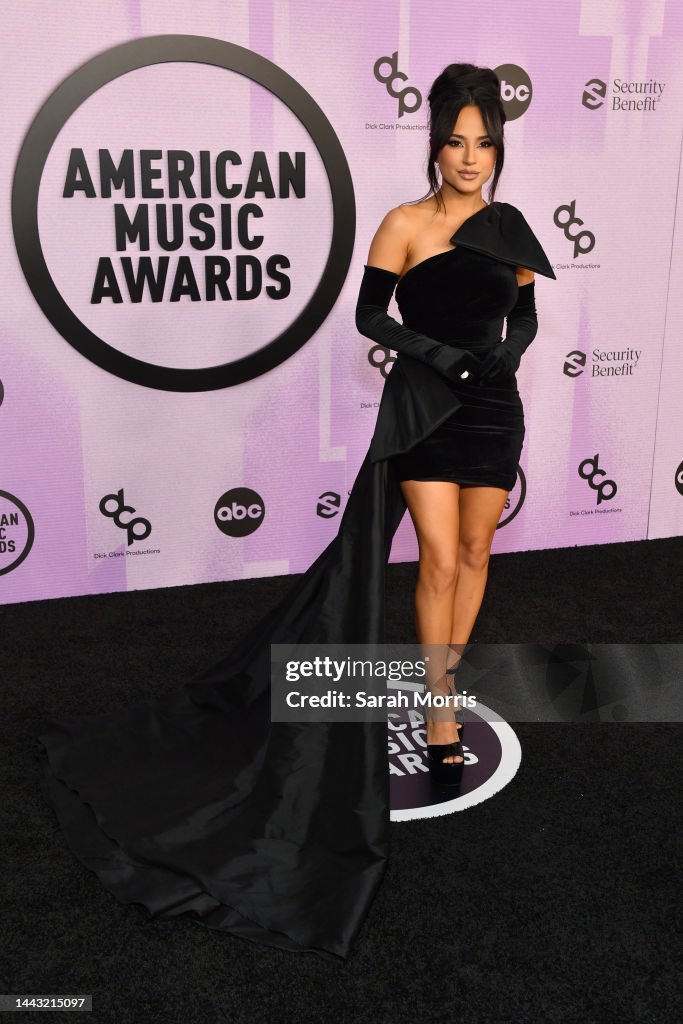 Becky G attends the 2022 American Music Awards at Microsoft Theater ...