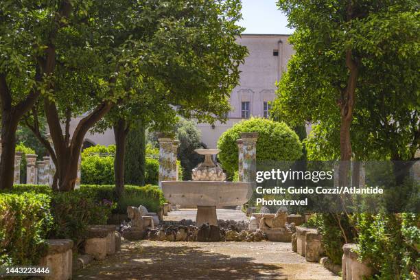 monastery of santa chiara, majolica cloister - stanford university architecture stock pictures, royalty-free photos & images
