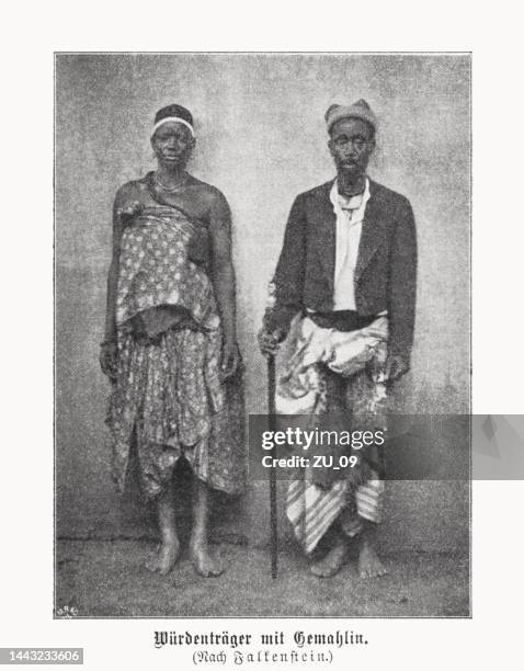 高官と妻、ロアンゴ王国、ハーフトーンプリント、1899年出版 - コンゴ共和国点のイラスト素材／クリップアート素材／マンガ素材／アイコン素材