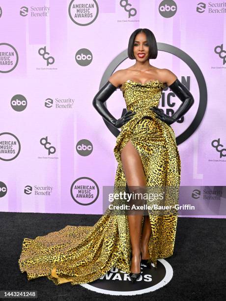 Kelly Rowland attends the 2022 American Music Awards at Microsoft Theater on November 20, 2022 in Los Angeles, California.