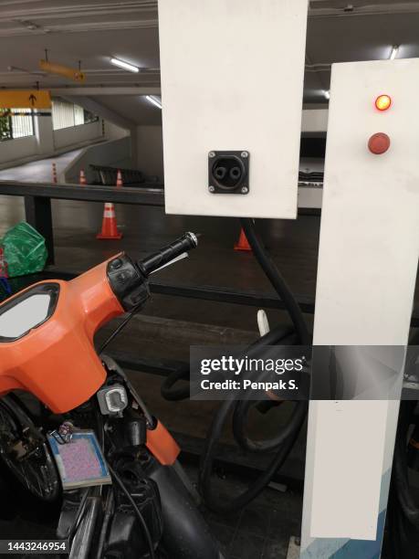 Stunning Fast Charging Motorbike Electric Point image