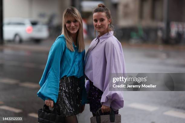 Marlene Fey seen wearing light purple blouse SoSUE Antonia, H&M glitter skirt, VeeCollective beige handbag, Zara earrings, Dr. Martens black loafer...