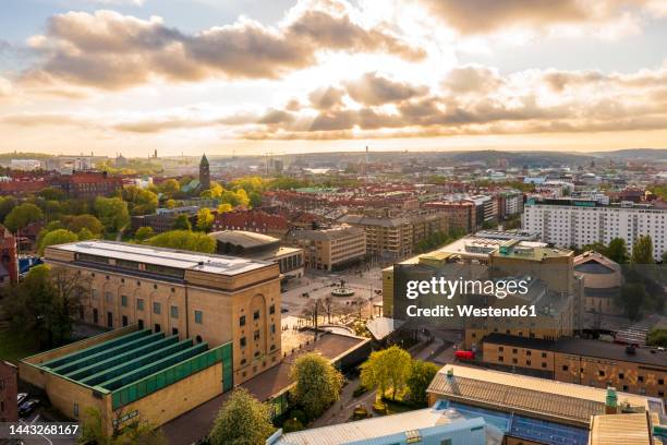 sweden, vastra gotaland county, gothenburg, view of art museum on gotaplatsen square at sunset - göteborg bildbanksfoton och bilder