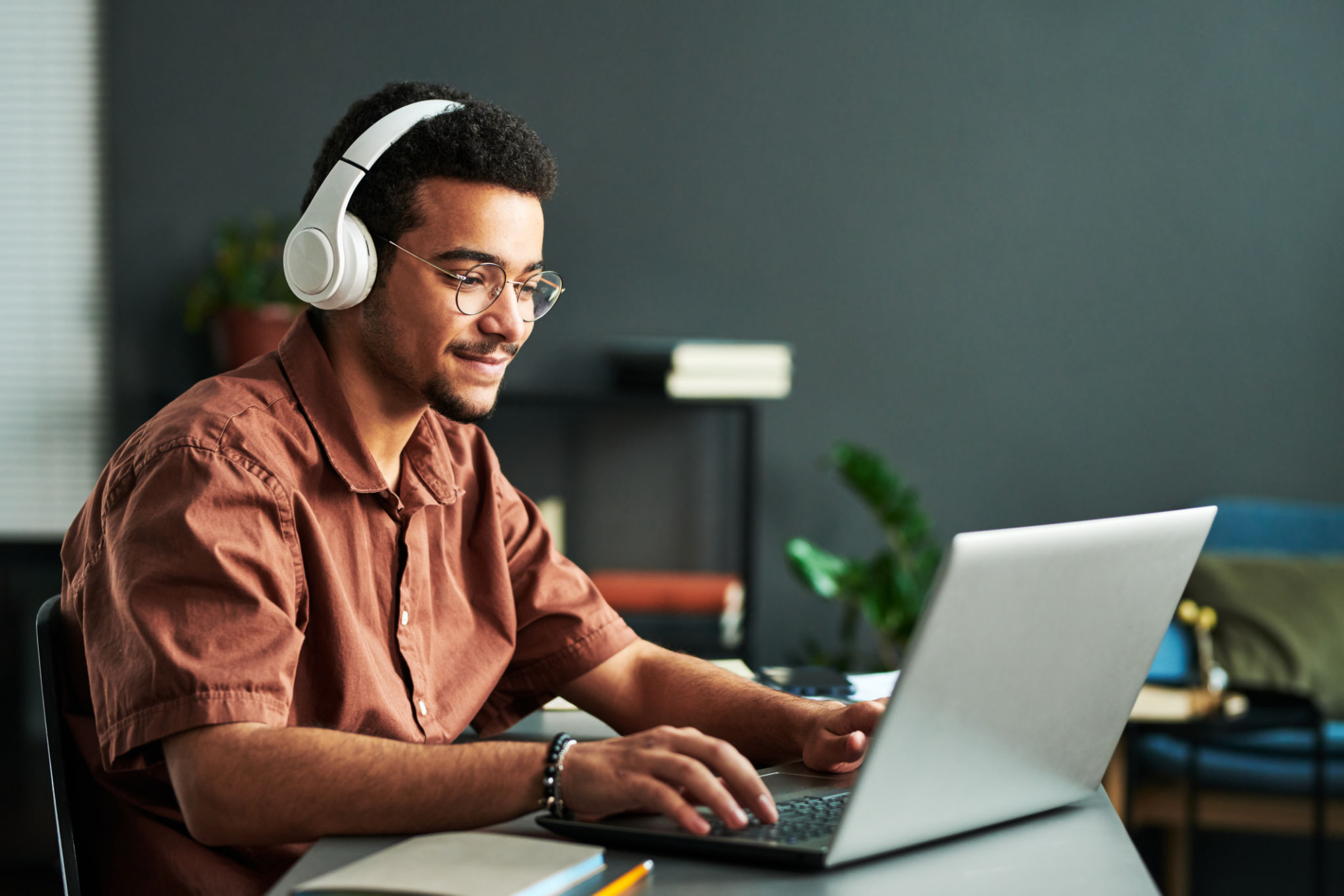 student studying laptop