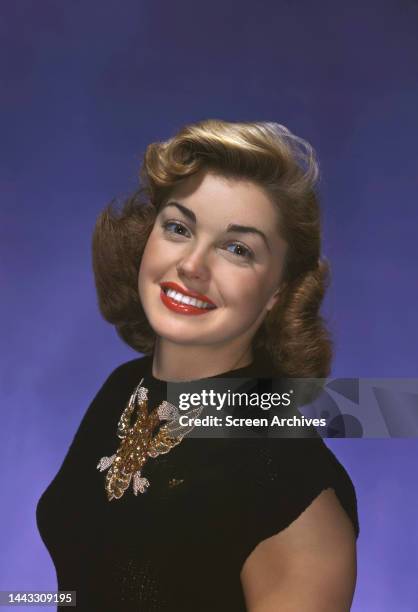 Esther Williams 1940 Photos And Premium High Res Pictures Getty Images esther-williams-1940-photos-and-premium-high-res-pictures-getty-images