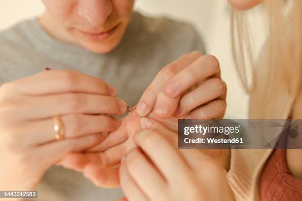 89 Splinter Hand Stock Photos, High-Res Pictures, and Images - Getty Images
