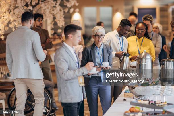 business people at banquet - banquet stockfoto's en -beelden