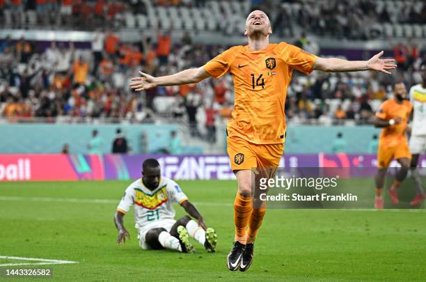 Davy Klaassen of Netherlands celebrates after scoring their team's second goal during the FIFA World Cup Qatar 2022 Group A match between Senegal and...