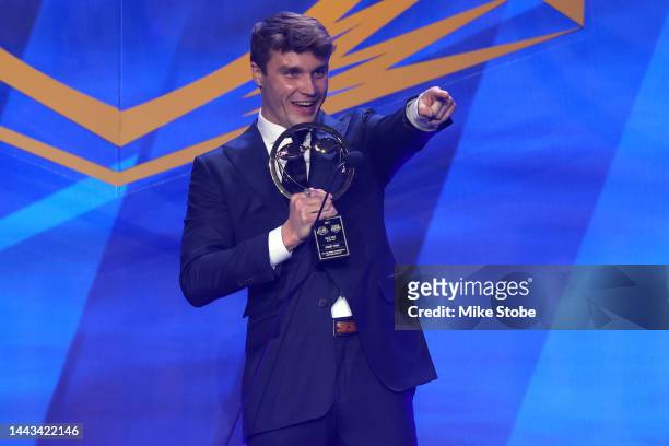 Swimmer Bobby Finke speaks after receiving the Male Race of the Year award during the 2022 Golden Goggle Awards at the at the Marriott Marquis on...