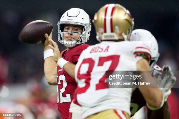 Colt McCoy of the Arizona Cardinals throws a pass against the San Francisco 49ers during the second quarter at Estadio Azteca on November 21, 2022 in...