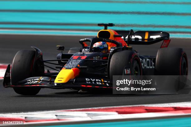 Sergio Perez of Mexico driving the Oracle Red Bull Racing RB18 on track during Formula 1 testing at Yas Marina Circuit on November 22, 2022 in Abu...