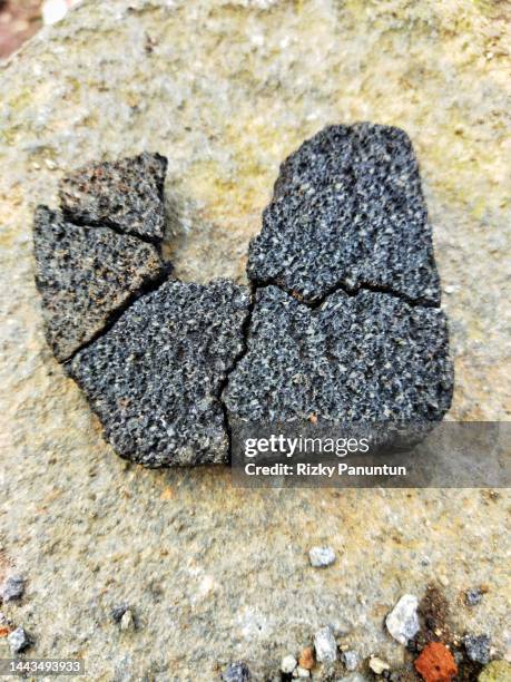 Fragmented Stone Fragments Texture Photos and Premium High Res Pictures - Getty Images
