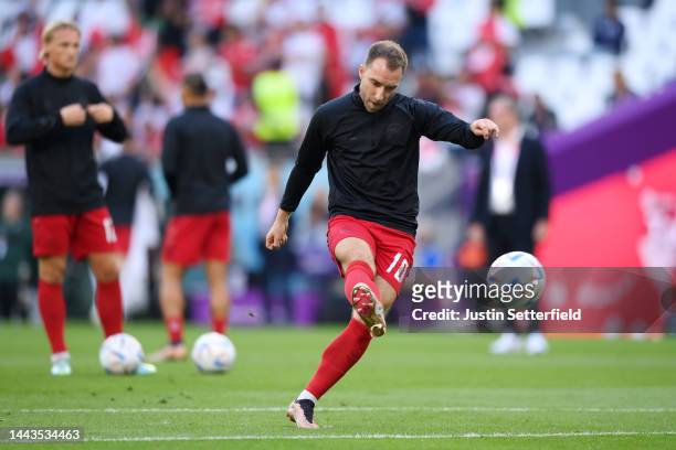 Christian Eriksen of Denmark warms up prior to the FIFA World Cup Qatar 2022 Group D match between Denmark and Tunisia at Education City Stadium on...
