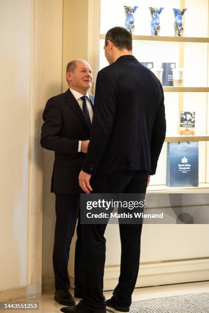 Olaf Scholz, Chancellor of the Federal Republic of Germany and Wladimir Klitschko have a private conversation during the Sueddeutsche Zeitung...