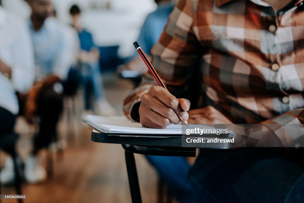 Schreiben für Erwachsene im Klassenzimmer