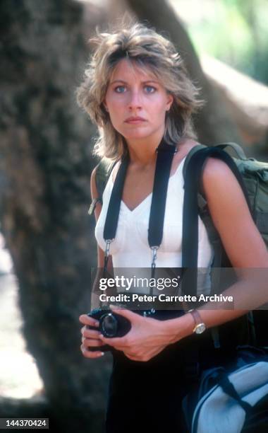 American actress Linda Kozlowski on the set of her new film 'Crocodile Dundee' in 1986 on location in the Northern Territory, Australia.