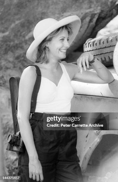 American actress Linda Kozlowski on the set of her new film 'Crocodile Dundee' in 1986 on location in the Northern Territory, Australia.