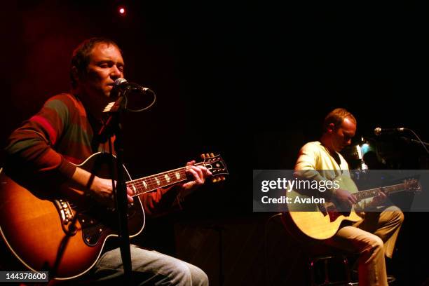 Ocean Colour Scene performing live at the Nordoff Robbins Charity event at the Astoria in London. 30th September 2007. Job: 33155 Ref:...