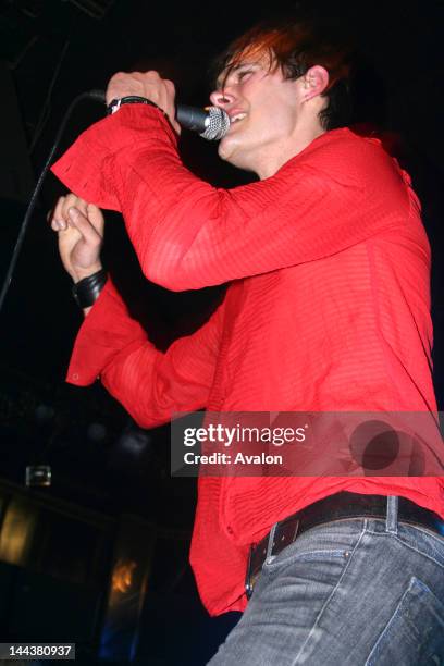 White Roses Band 81 White Rose Movement London Stock Photos, High-Res Pictures, and ...