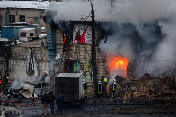 UKR: Explosions Reported Across Kyiv