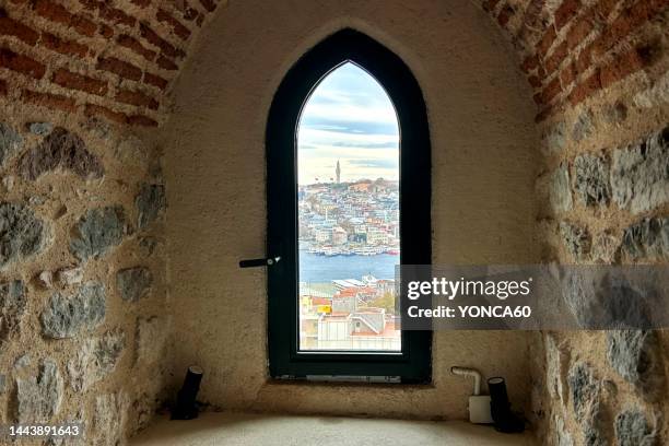 galata tower, istanbul - beyoglu foto e immagini stock