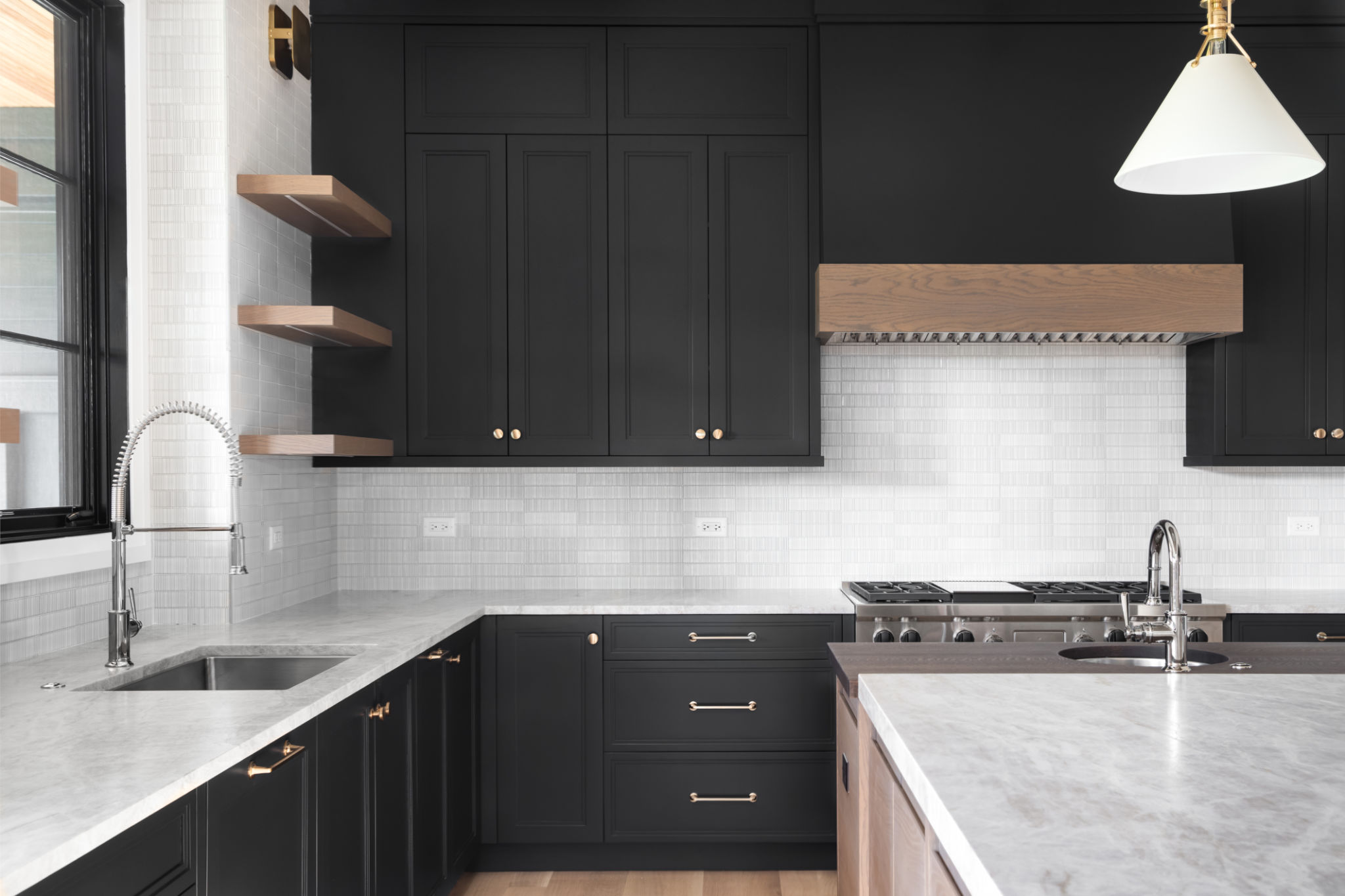 black kitchen