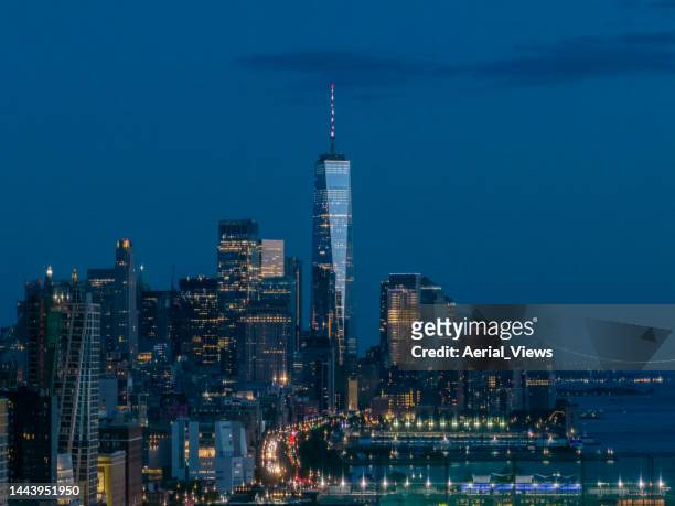 lower manhattan at blue hour - day and night image series stock pictures, royalty-free photos & images