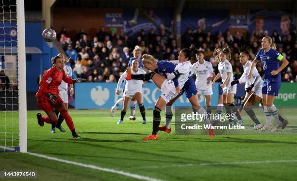 Sophie Ingle of Chelsea FC Women scores their team's opening goal during the UEFA Women's Champions League group A match between Chelsea FC and Real...