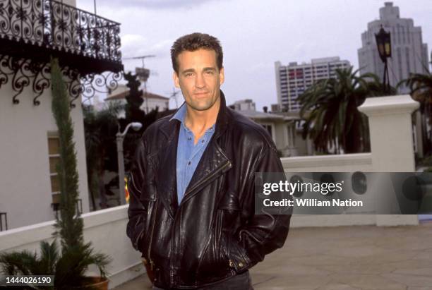 165 John Wesley Shipp Photos & High Res Pictures - Getty Images