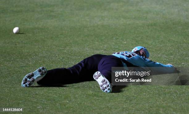 Amelia Kerr of the Brisbane Heat after a dropped catch during the Women's Big Bash League match between the Adelaide Strikers and the Brisbane Heat...