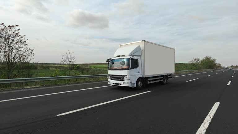 https://media.gettyimages.com/id/1444188553/video/refrigerator-truck-transportation-4k-resolution.jpg?b=1&s=640x640&k=20&c=-b4kX1BdmRDZdFGpGvh4DP5oWhVc08UJXbsUbRsnIEs=