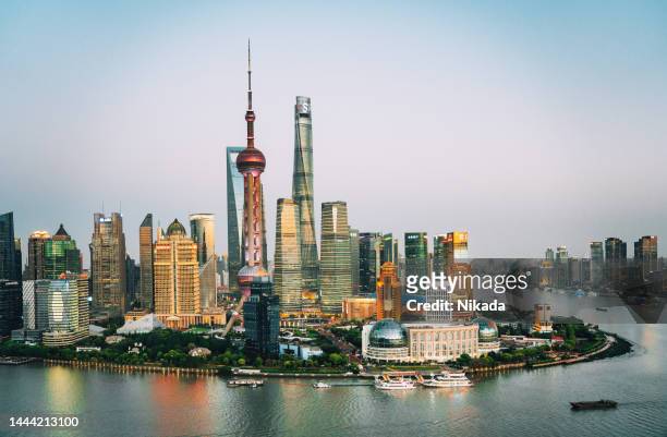 shanghai, china - moderne skyline - pudong stock pictures, royalty-free photos & images