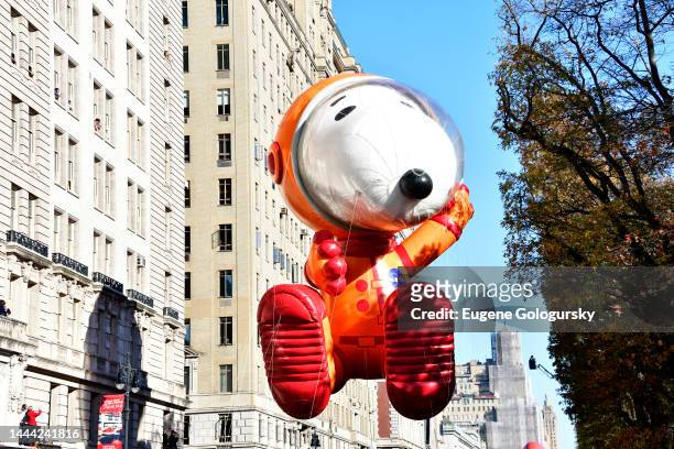 Astronaut Snoopy by Peanuts Worldwide participates in 96th Macy's Thanksgiving Day Parade on November 24, 2022 in New York City.