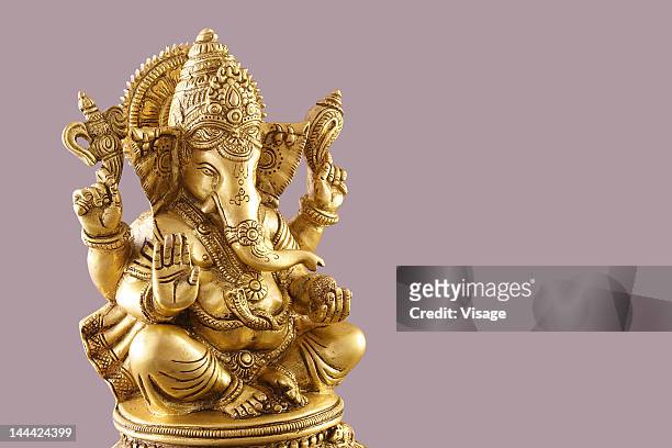 522 Gold Ganesh Photos and Premium High Res Pictures - Getty Images