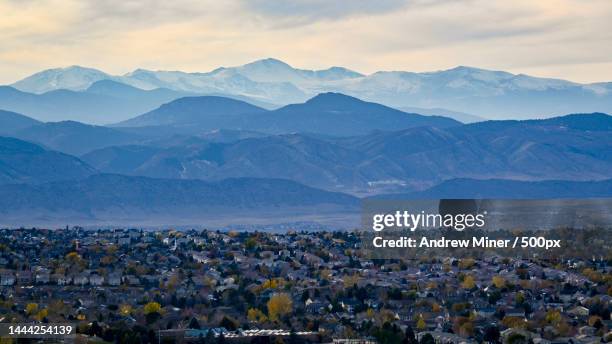 high angle view of townscape against sky,lone tree,colorado,united states,usa - highlands ranch colorado 個照片及圖片檔