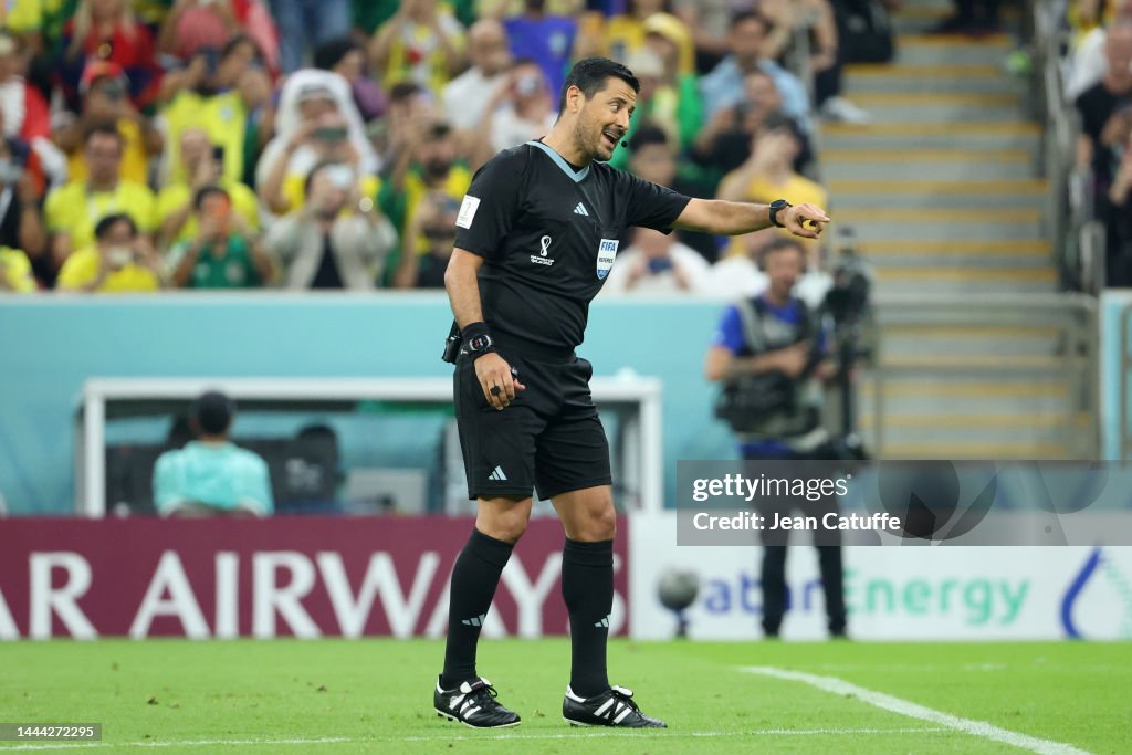 Faghani Referee Alireza Faghani during the FIFA World Cup Qatar 2022 Group G ...