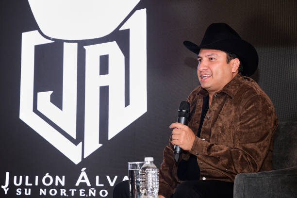 MEX: Julion Alvarez Press Conference